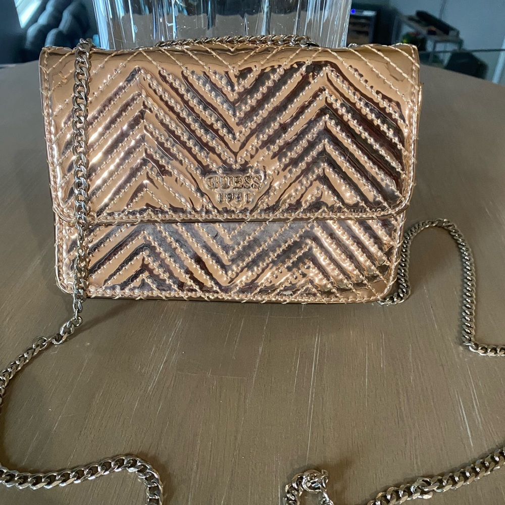 Guess gold rose